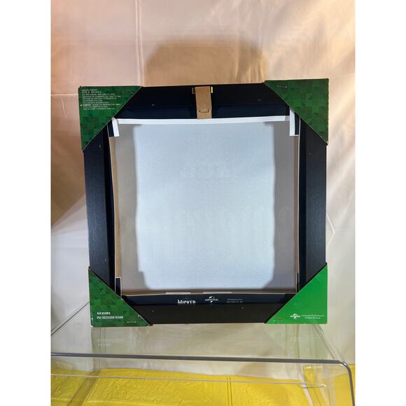 NEW Wicked City of Emerald Canvas Wall Art - Picture 4 of 9